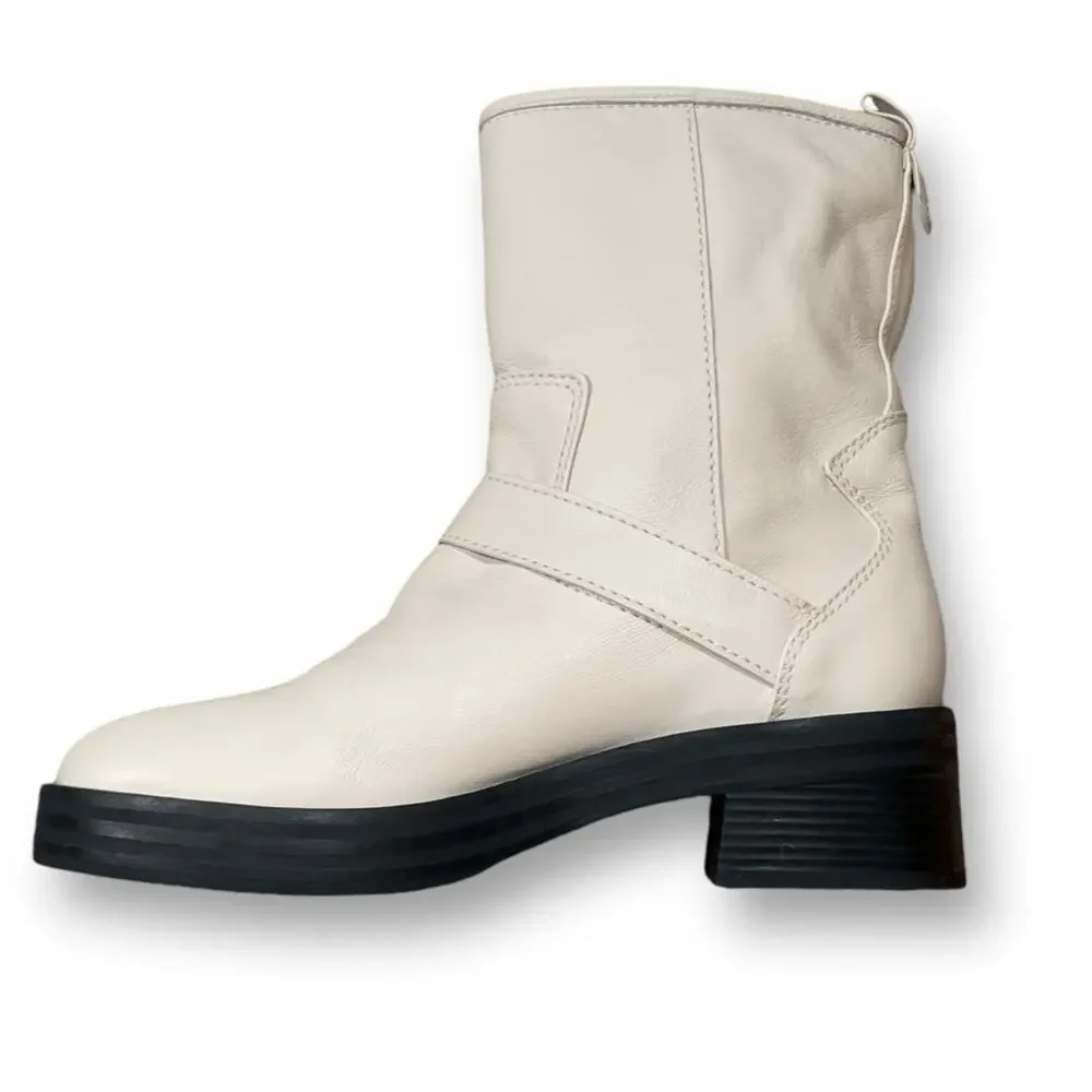 Larroude Hardy Moto Boot Cream Leather Western Buckle Ankle Boots 8.5 Boho